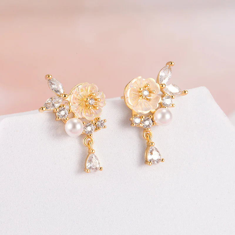 SHASHI Imported Ad Stone Flower Small