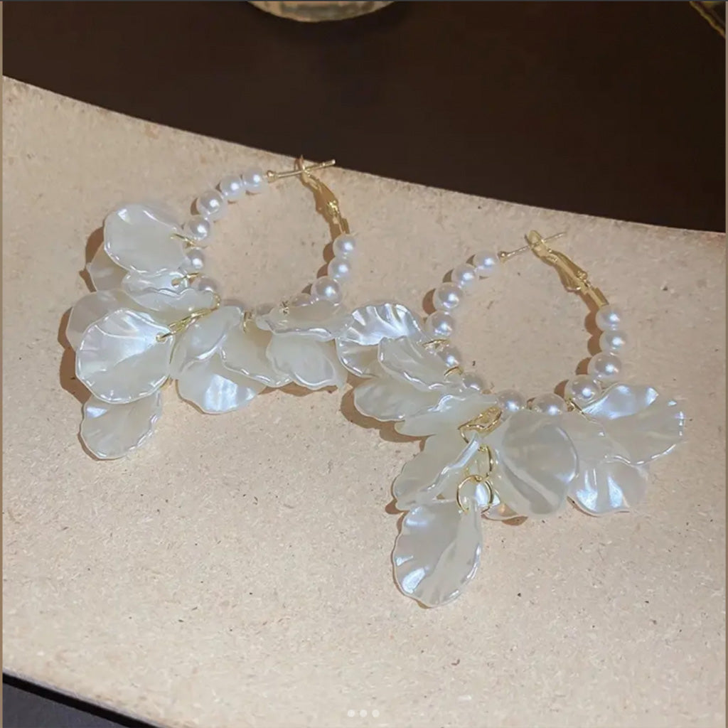 Lightweight Pearl Shell Flower Drop Hoop Earrings