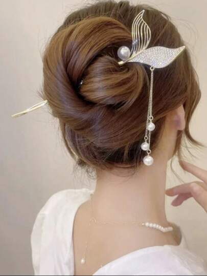 Trendy Hair Pins