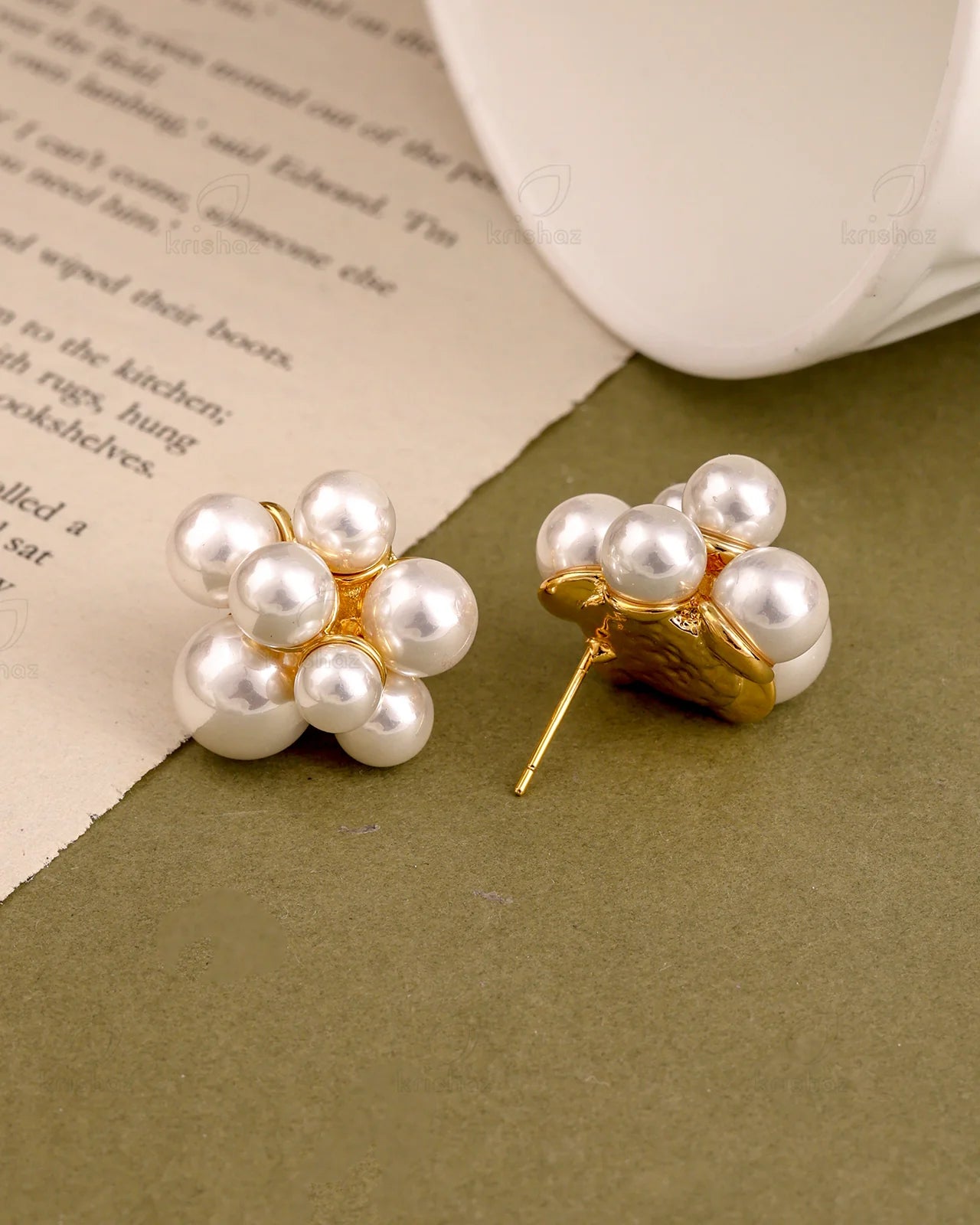 Unique Pearl Burst Stud Earrings