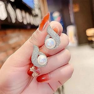 Blue Eyes Zircon Fishtail Water Drop