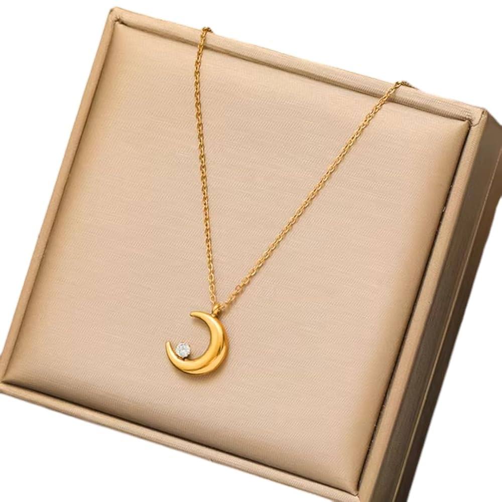 The Moon Star Necklace