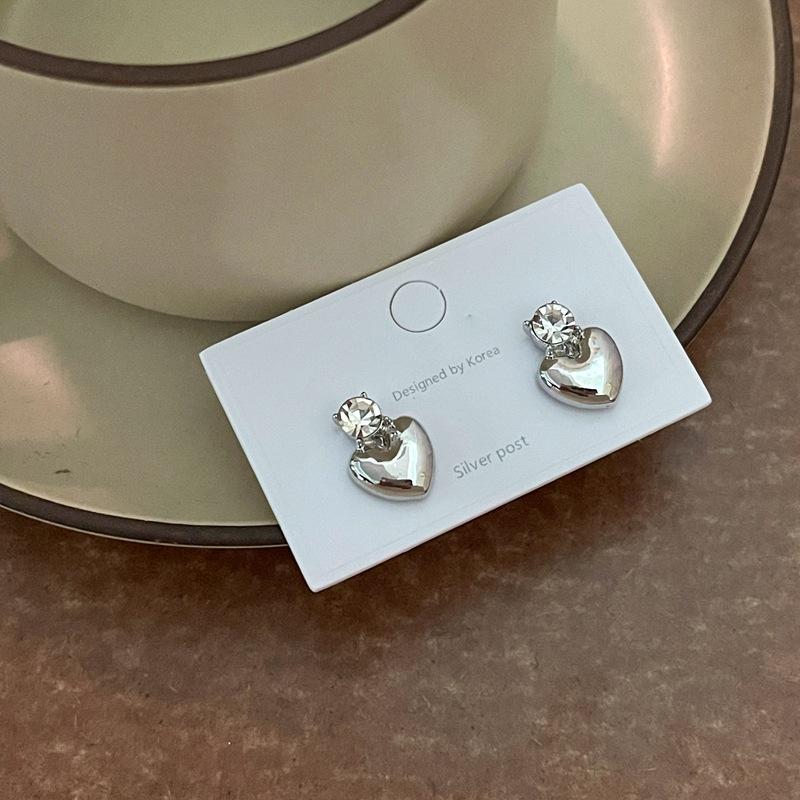 Little Hearts - Rhinestone Stud