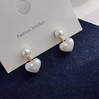 Korean Simple Pearl Love Stud Earrings