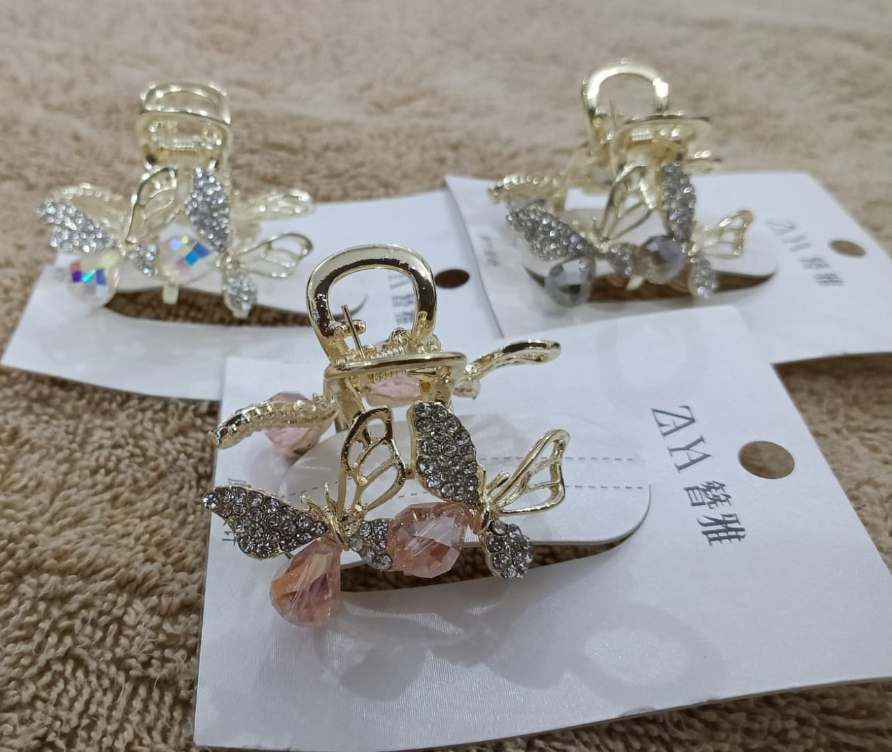 Steel Golden Zaya Ladies Hair Clutcher