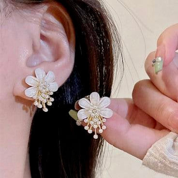 Elegant Korean Flower Stud Earrings
