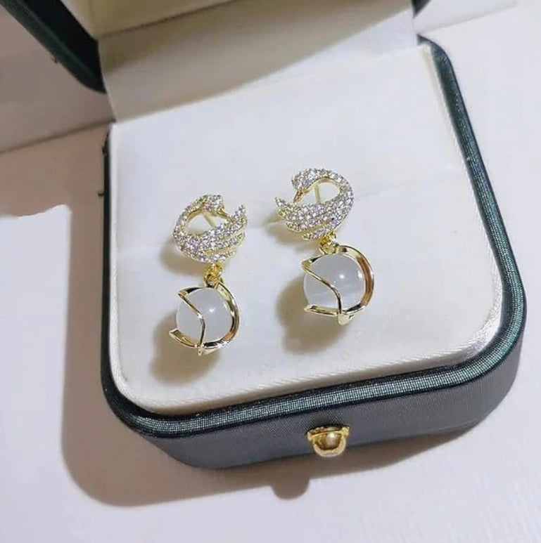 Korean Swan Stone Drop Earrings.