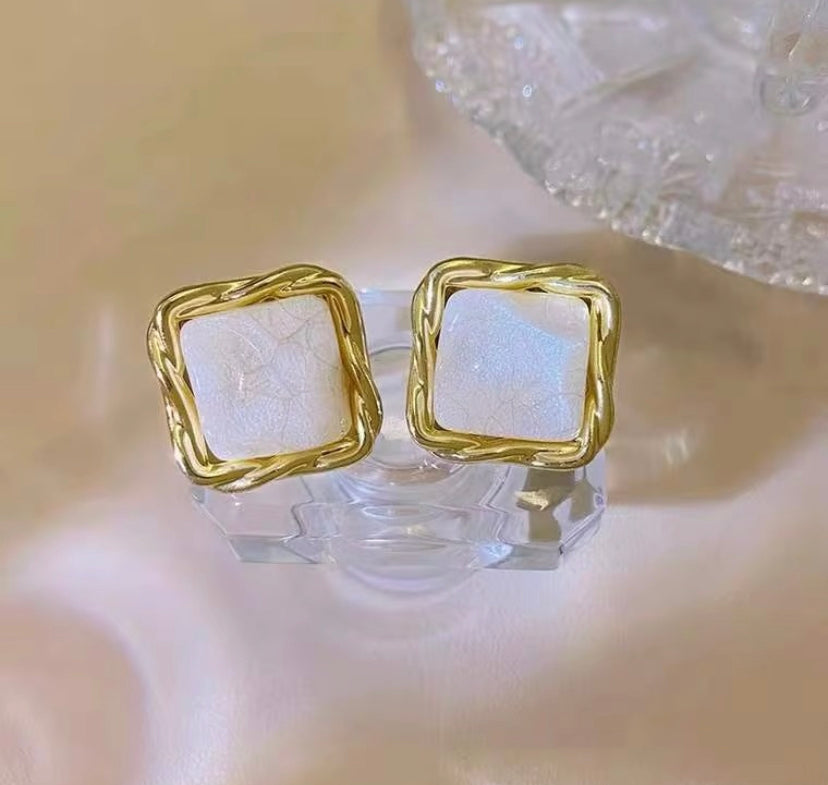 Basic Square Stud Earrings