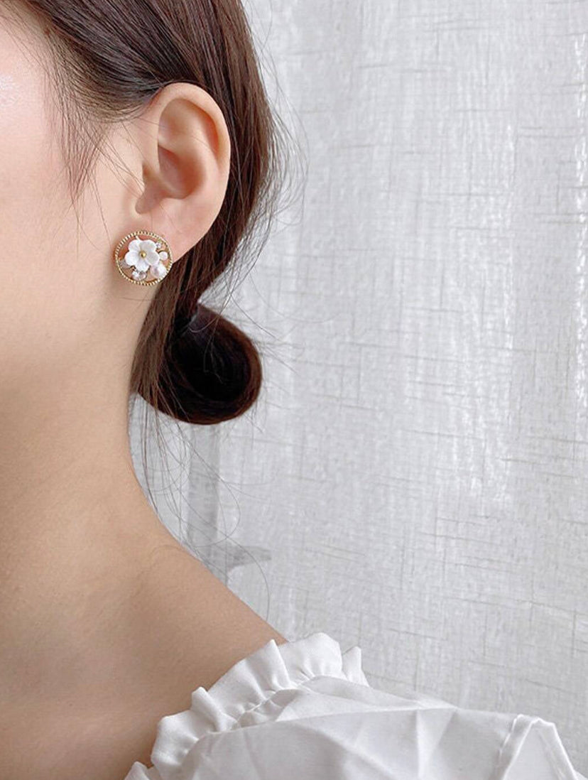 White Floral Stud Earrings