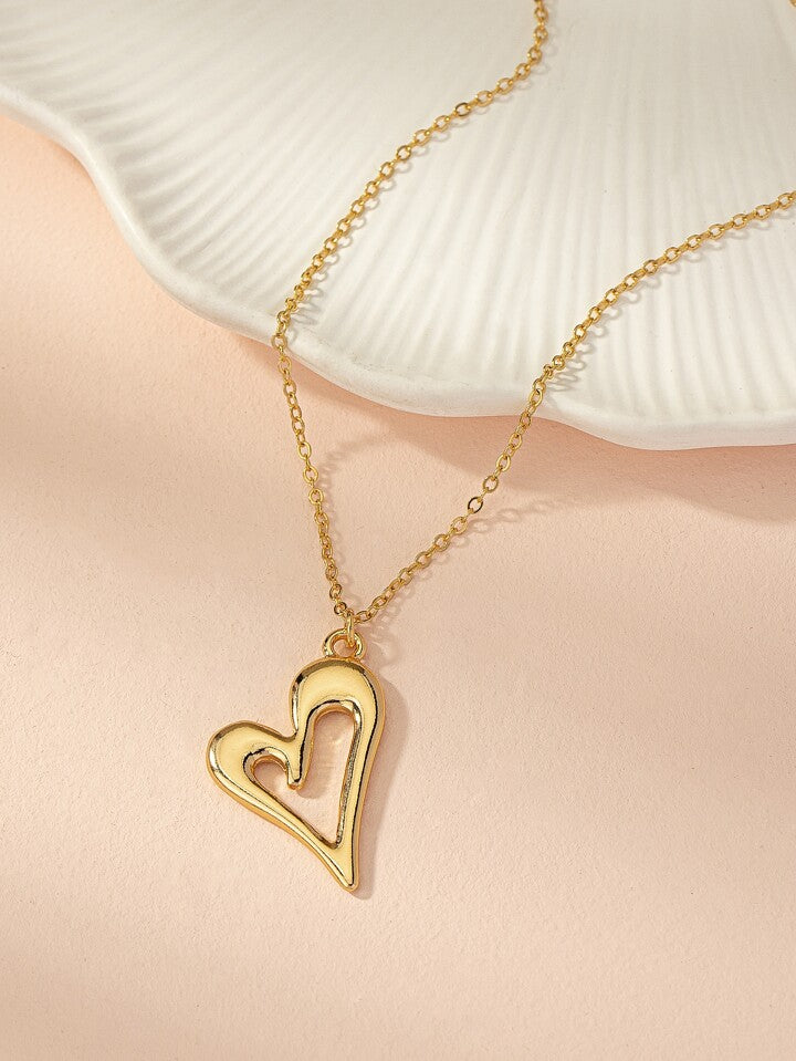 Heart Shaped Pendant Necklace