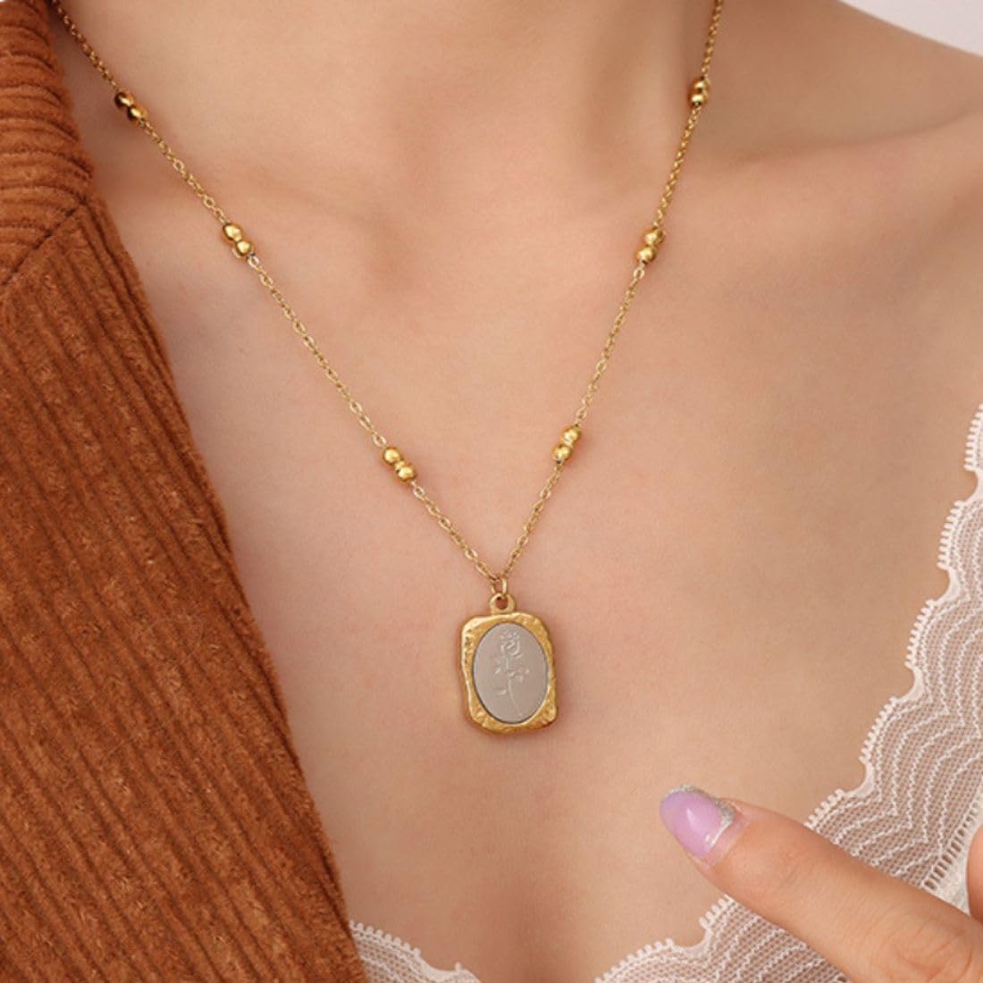 Magic Mirror Rose Beads Chain Necklace