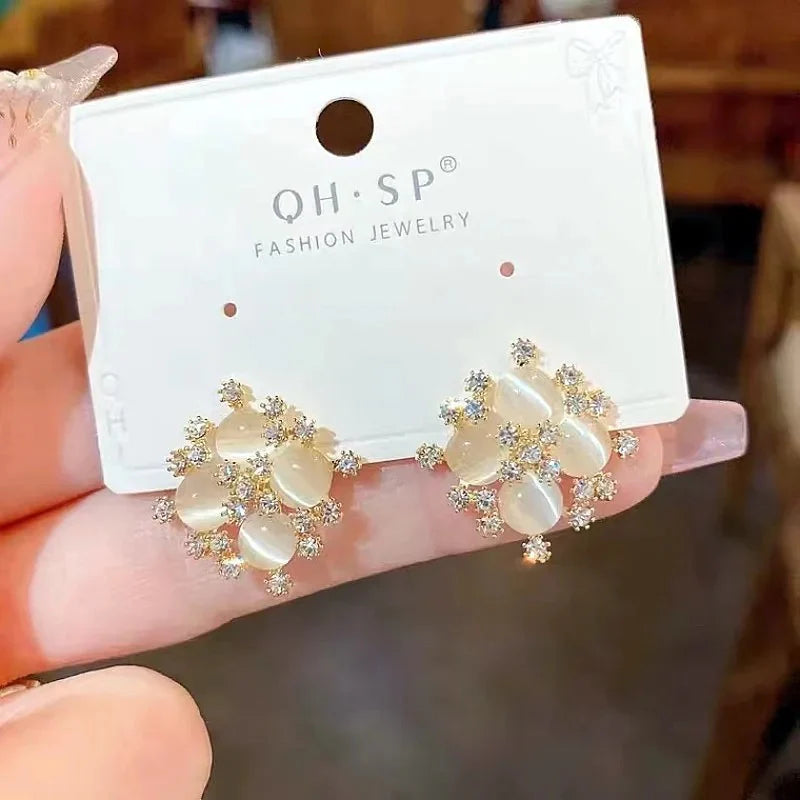 Radiant Pearl Cluster Snowflakes Stud Earrings