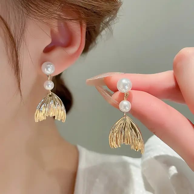 Elegant Fishtail Pearl Drop Earrings
