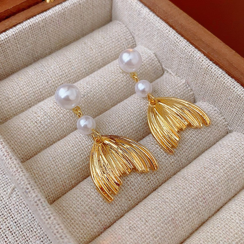 Elegant Fishtail Pearl Drop Earrings