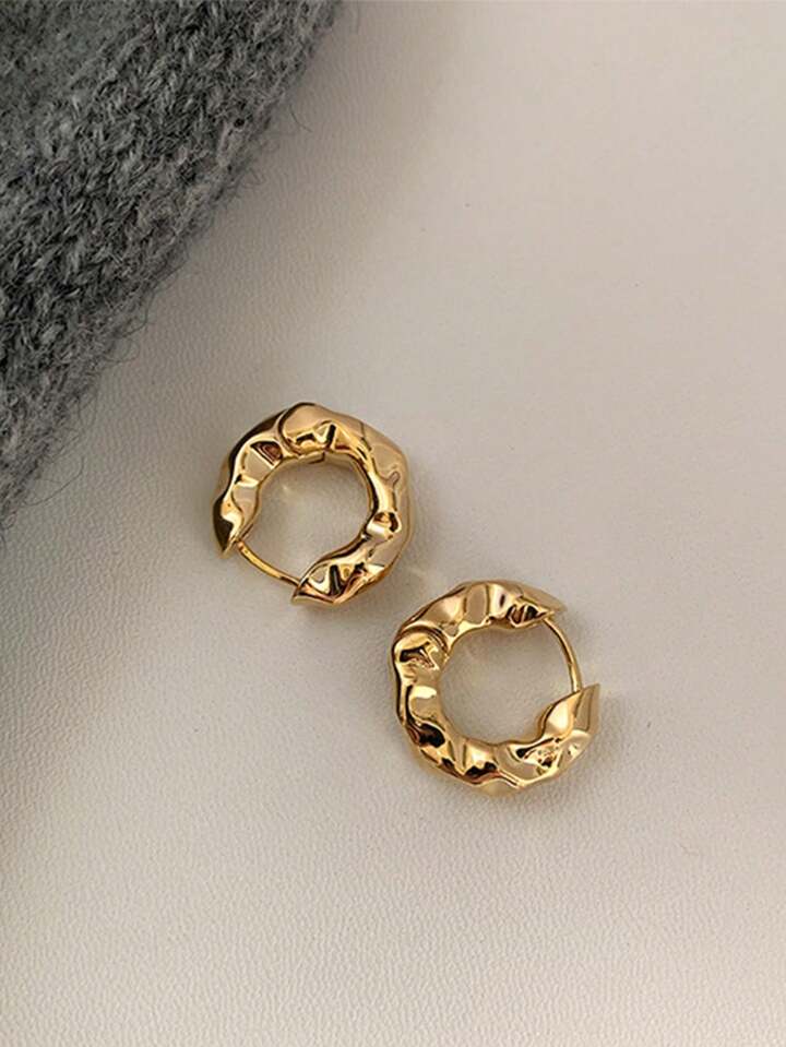 Irregular Small Hoop Earrings Random Golden / Silver