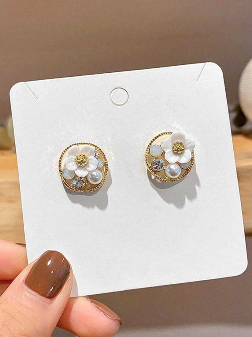 White Floral Stud Earrings