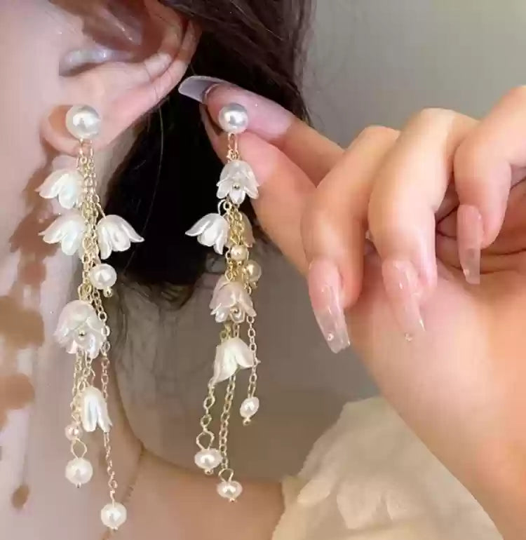 Lily Flower Pearl Tassel Long Earrings
