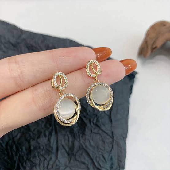 Moon Stone Round Drop Earrings
