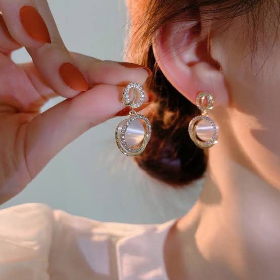 Moon Stone Round Drop Earrings