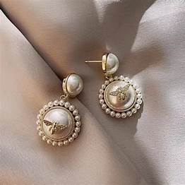 3D Golden Bee on Pearl CC Drop Earrings