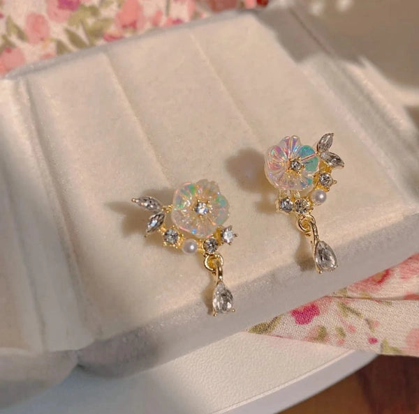 SHASHI Imported Ad Stone Flower Small