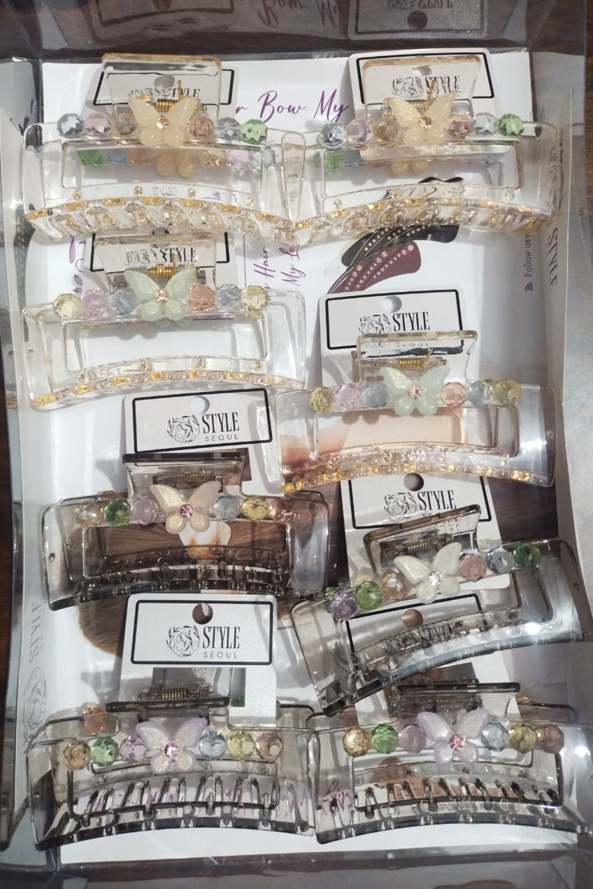 Plastic Golden Fancy hair cluther ( bofini).