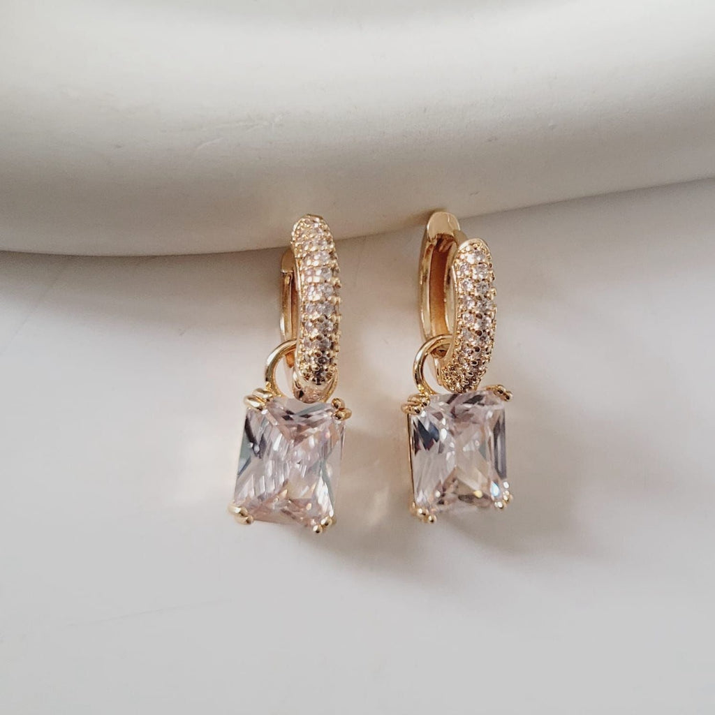 Royal gold earrings