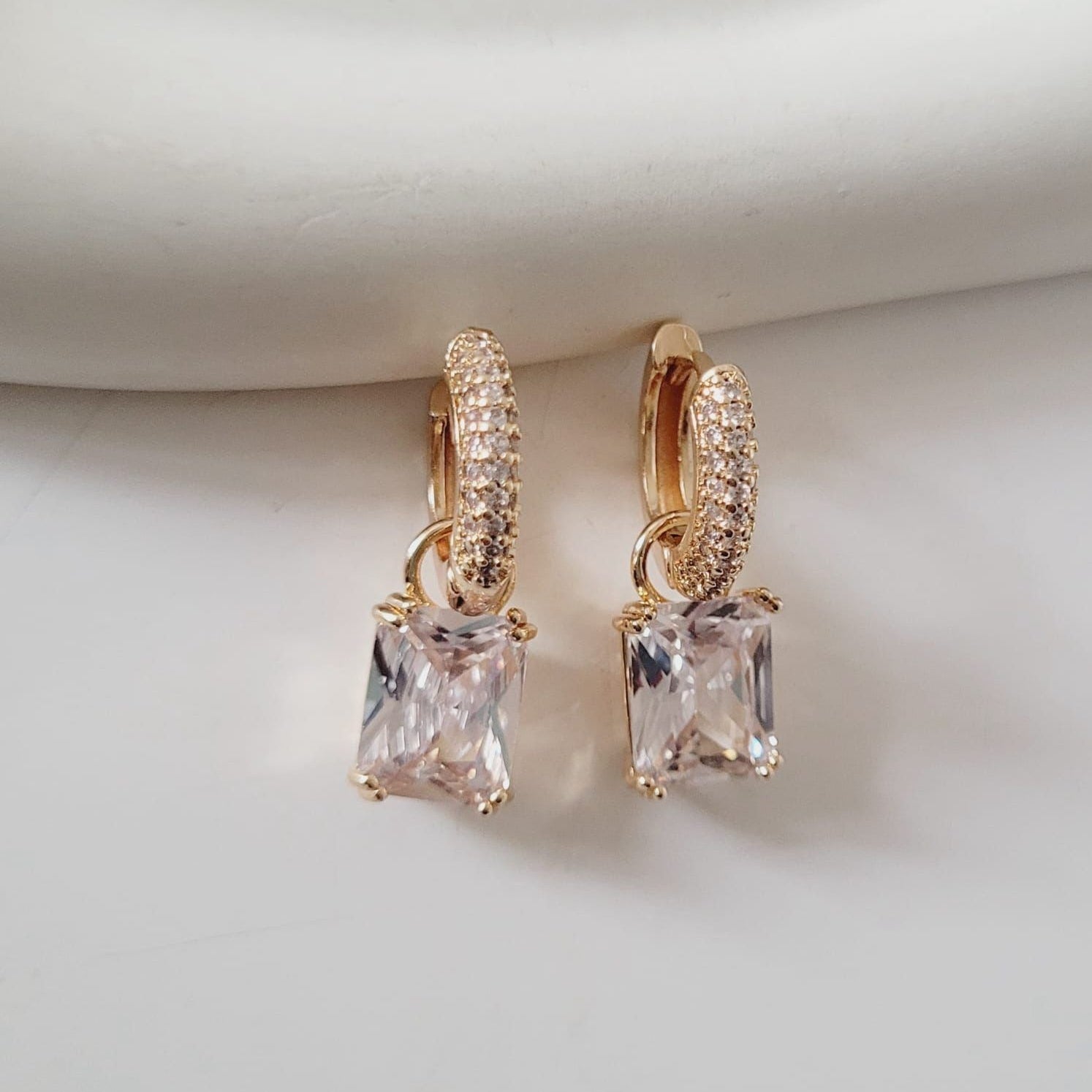 Royal gold earrings
