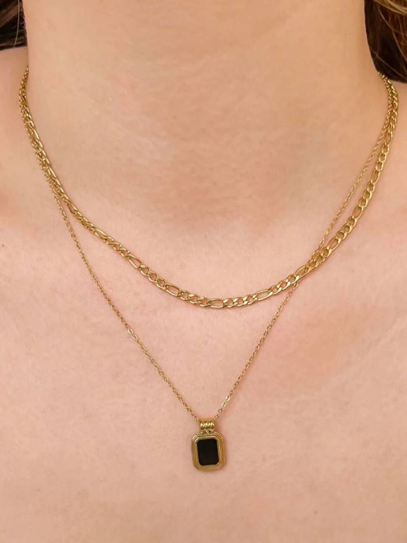 Alloy Dual Layer Black Square Pendant Necklace