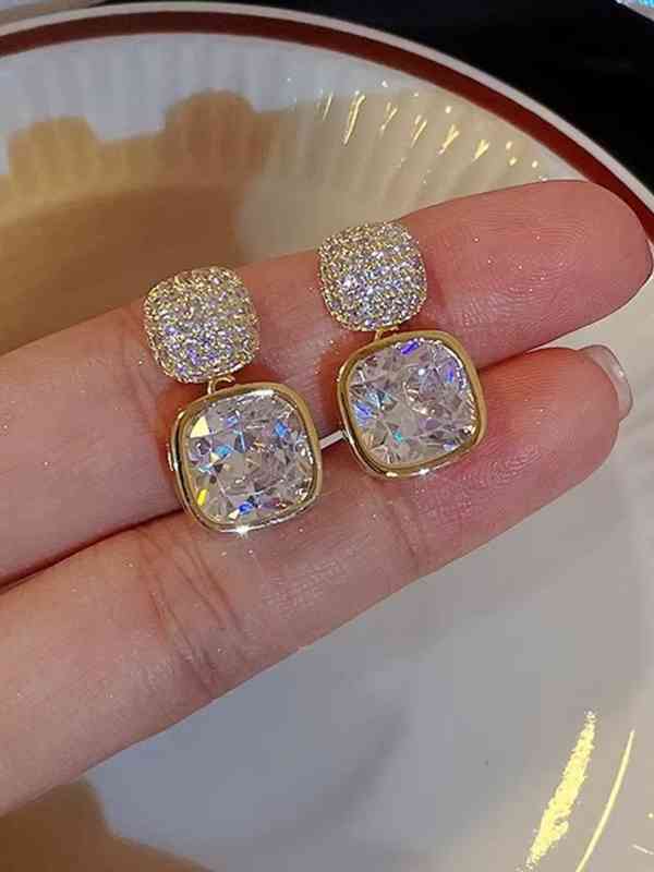 Fantasy Crystal Party Earrings – Senoriya